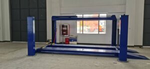 4 post car lift