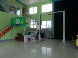 2 post car lift clear floor