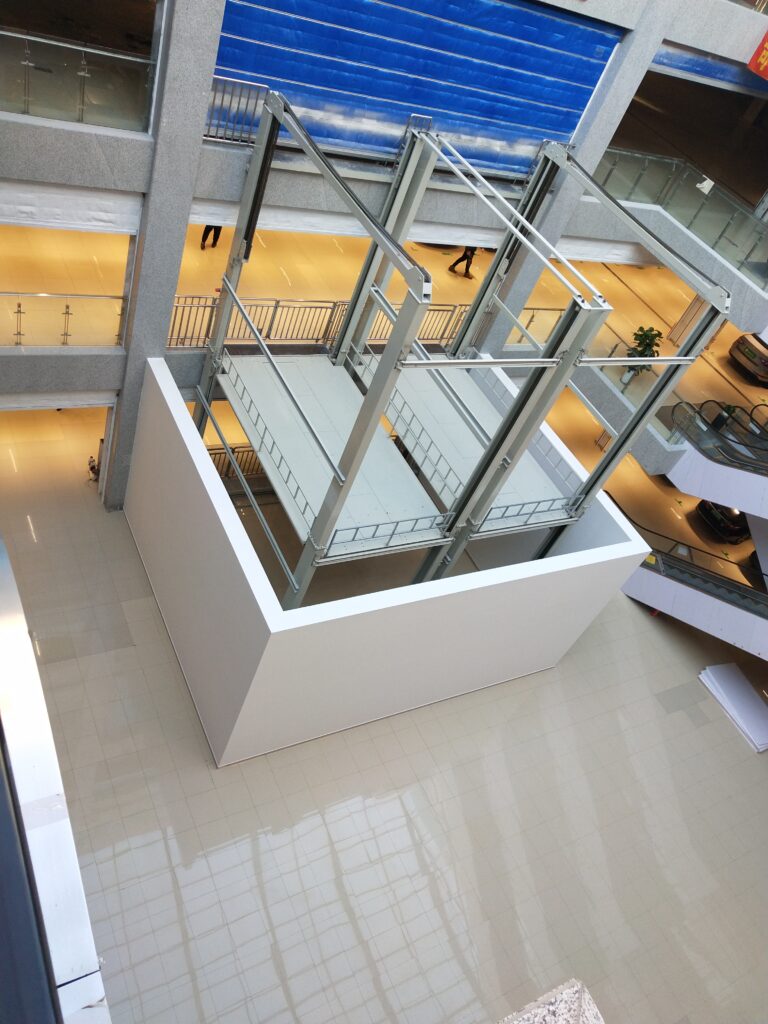 car lifing platform for car dealership
